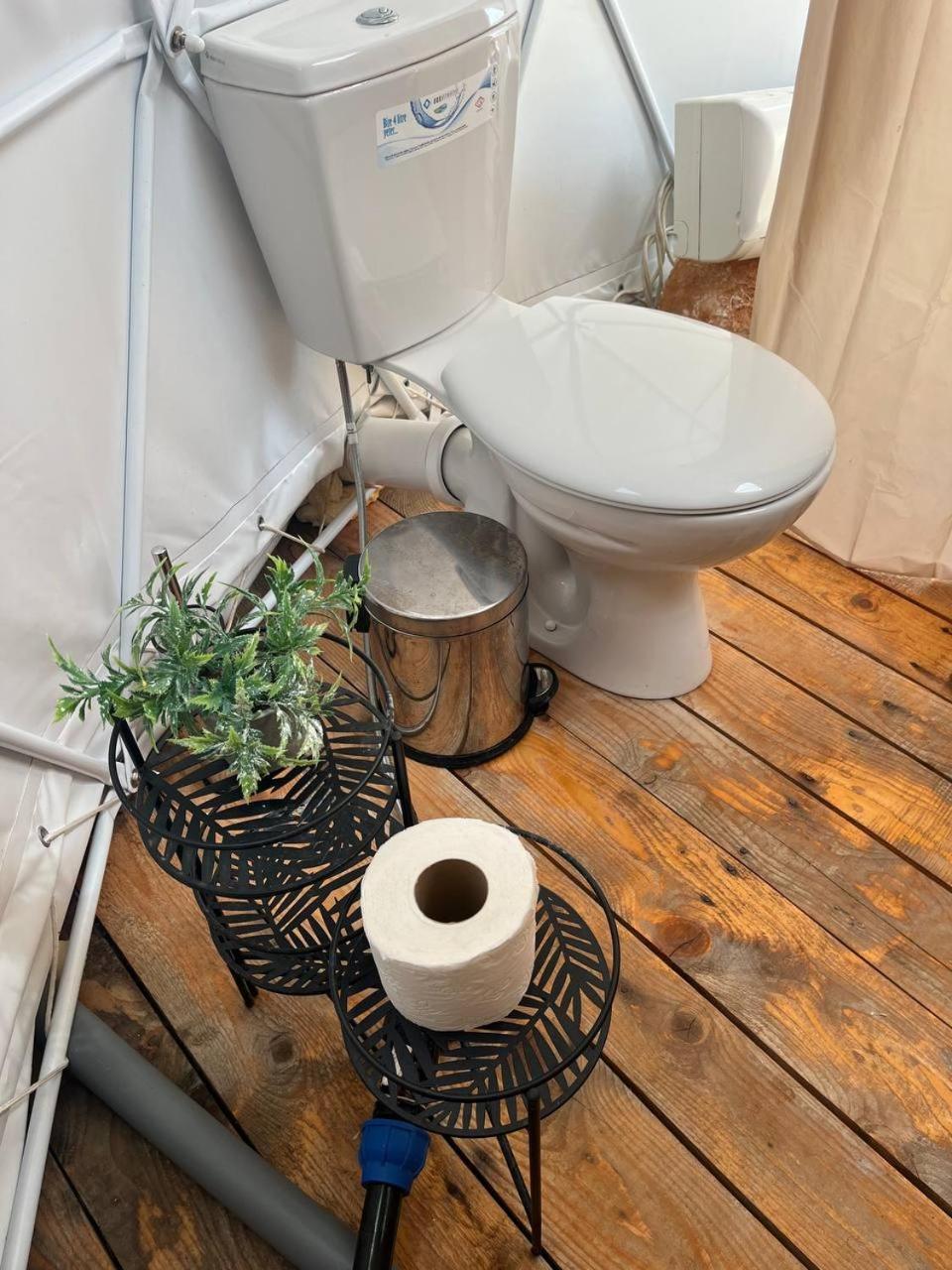 Hotel Glamping Rose Radovici Exteriér fotografie