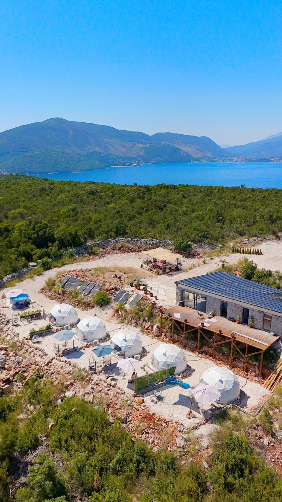 Hotel Glamping Rose Radovici Exteriér fotografie